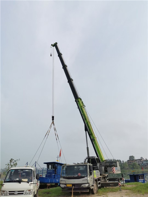 东宁市桥梁建设吊装案例